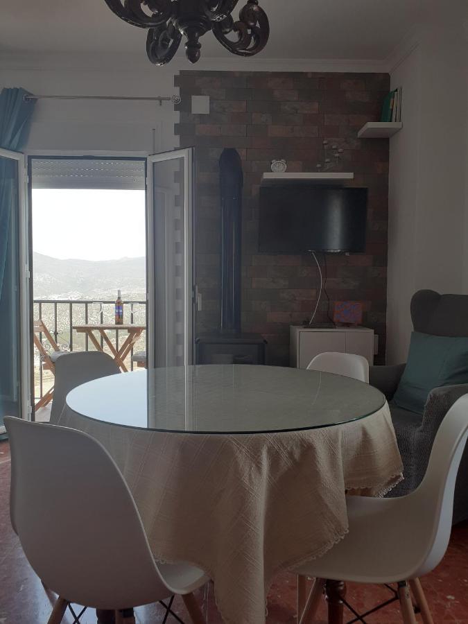 Casa Rural Plaza Zahara Buenas Vistas Zahara De La Sierra Dış mekan fotoğraf